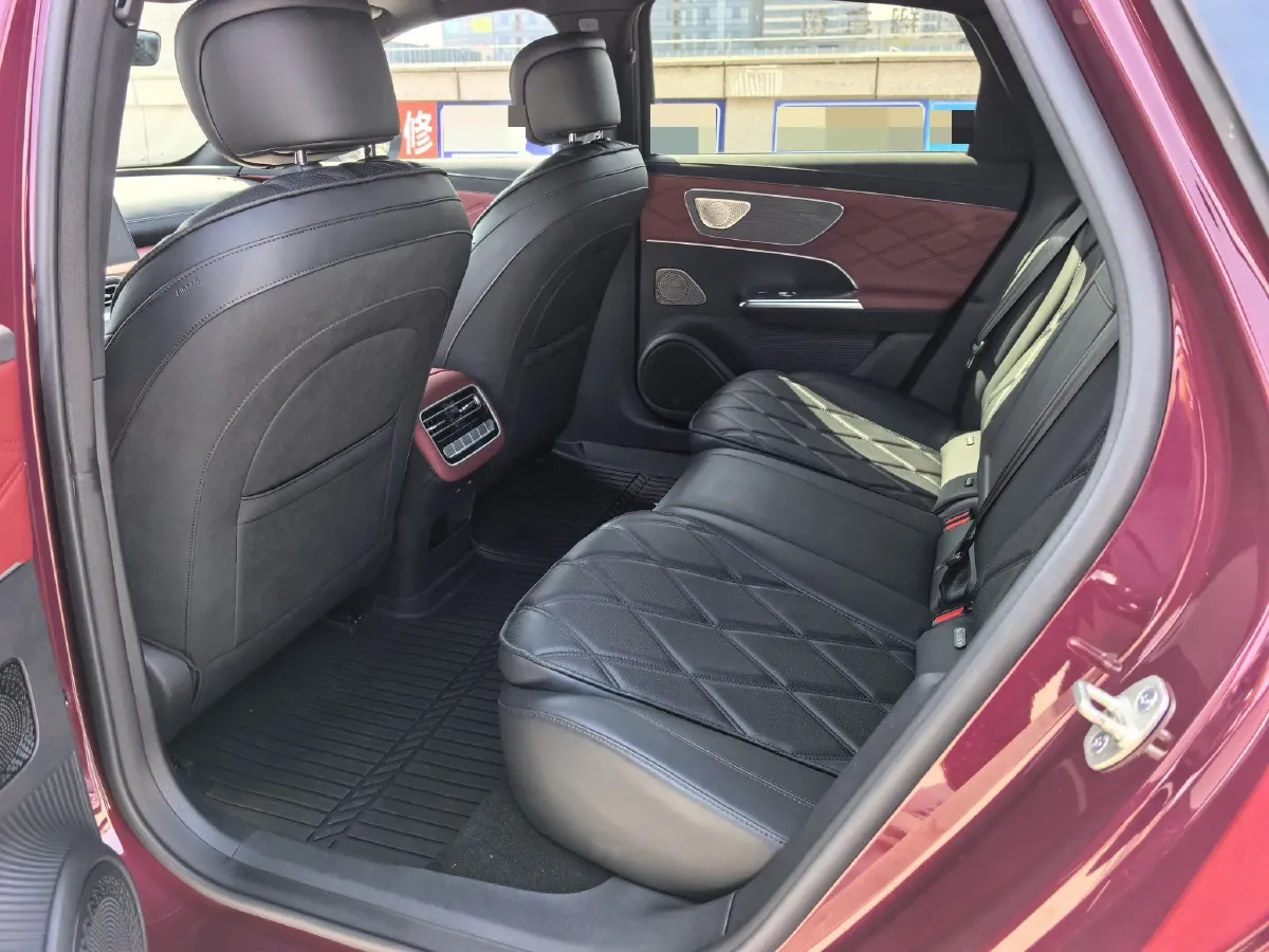 2025 Fulwin FulwinA9L 1.5T 156HP L4 1DHT PHEV,autocango,china used car exporter,china ev exporter,chinese used car exporter,chinese used ev exporter