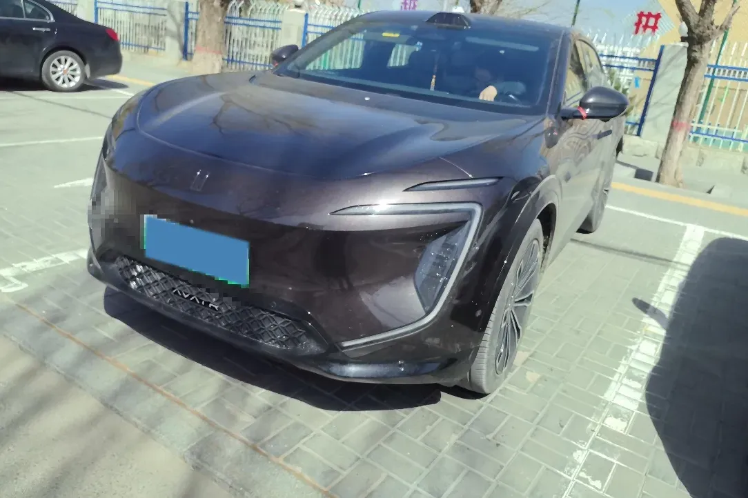 2024 Avatr 07 1.5T 156HP L4 REEV 39.05KWH,autocango,china used car exporter,china ev exporter,chinese used car exporter,chinese used ev exporter