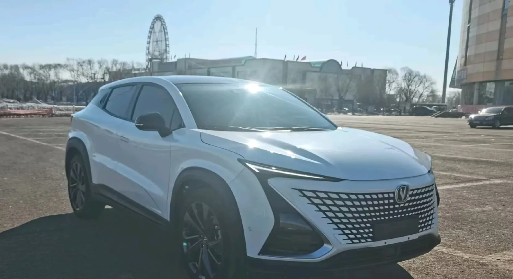 2020 ChangAn UNI-T 1.5T 180HP L4 7DCT,autocango,china used car exporter,china ev exporter,chinese used car exporter,chinese used ev exporter