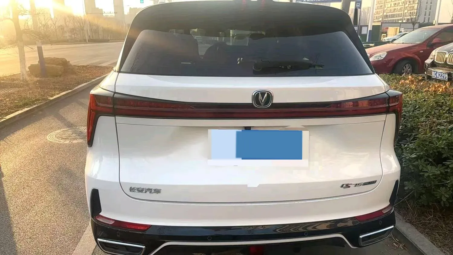 2023 ChangAn CS75 Plus 1.5T 188HP L4 8AT,autocango,china used car exporter,china ev exporter,chinese used car exporter,chinese used ev exporter