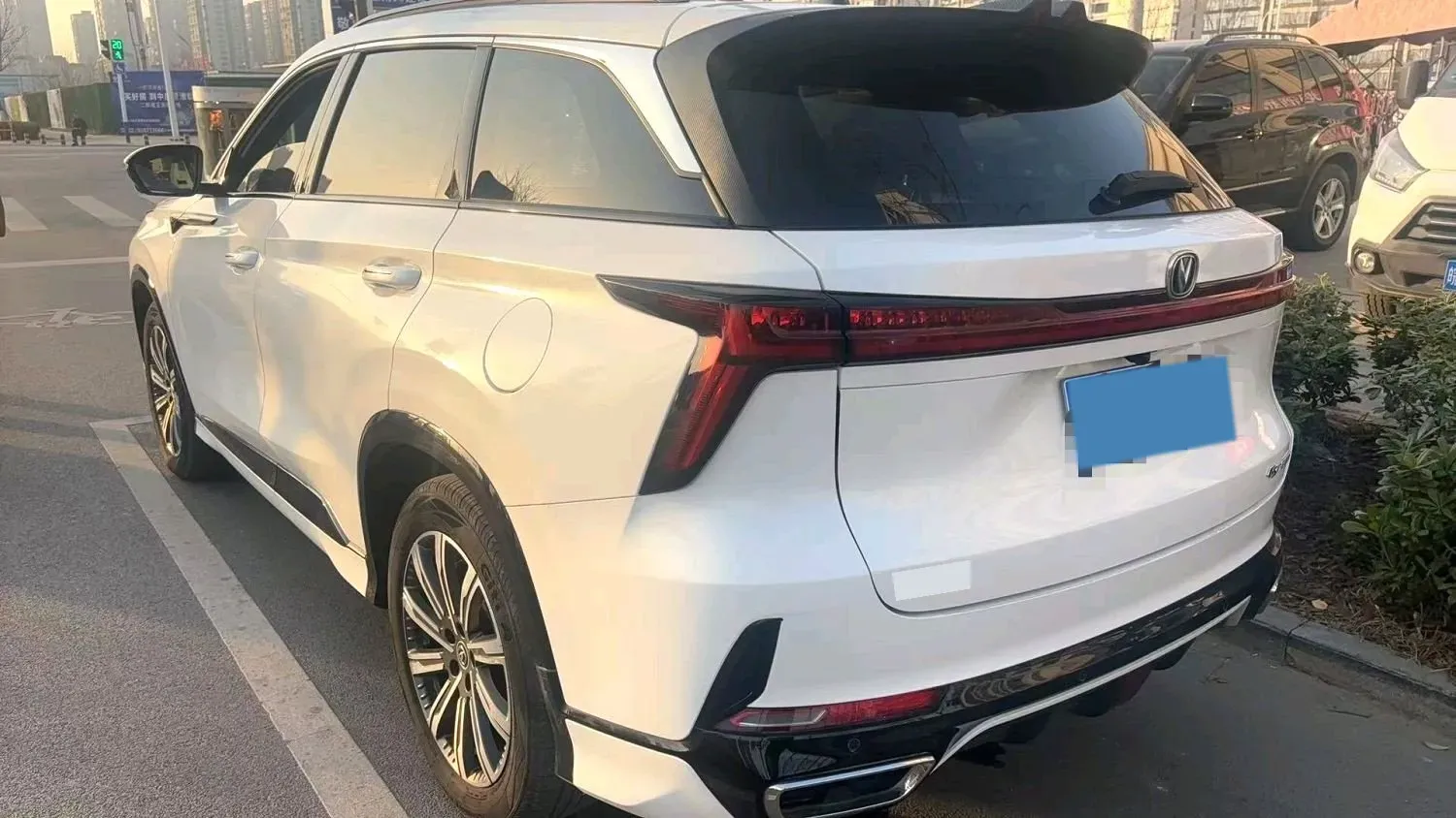 2023 ChangAn CS75 Plus 1.5T 188HP L4 8AT,autocango,china used car exporter,china ev exporter,chinese used car exporter,chinese used ev exporter