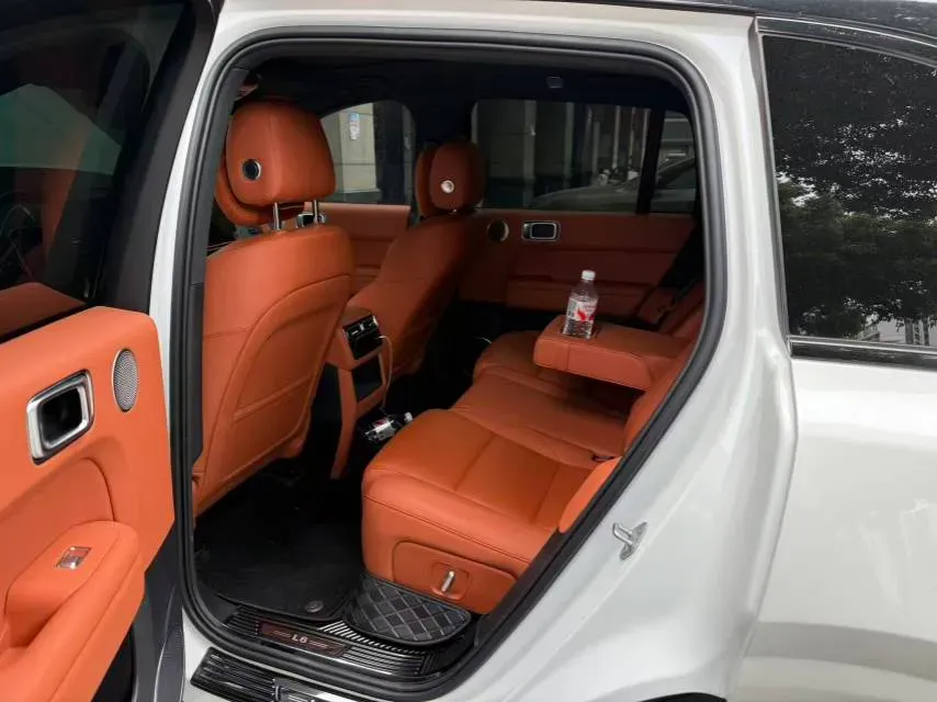 2024 Li L6 Range Extended 154HP L4 REEV 36.8KWH,autocango,china used car exporter,china ev exporter,chinese used car exporter,chinese used ev exporter