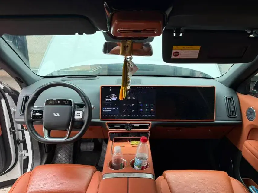 2024 Li L6 Range Extended 154HP L4 REEV 36.8KWH,autocango,china used car exporter,china ev exporter,chinese used car exporter,chinese used ev exporter