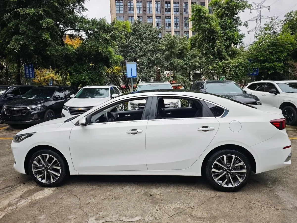 2021 Kia K3 1.5L 115HP L4 CVT,autocango,china used car exporter,china ev exporter,chinese used car exporter,chinese used ev exporter