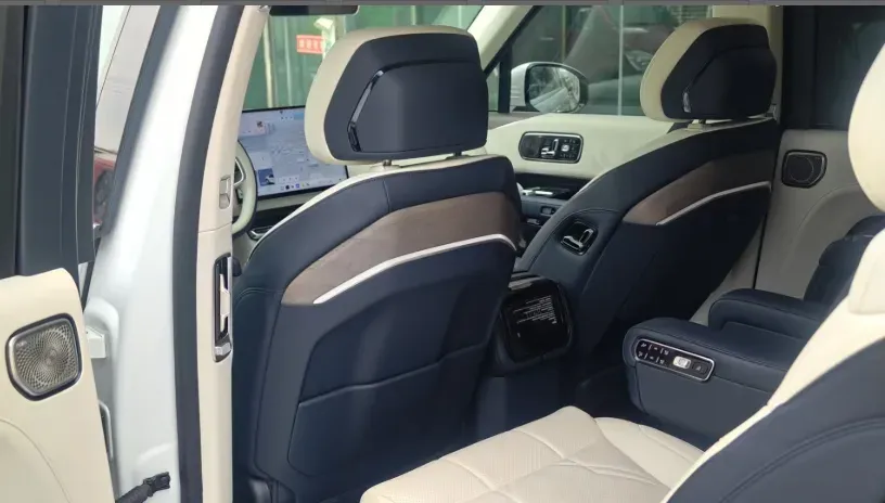 2025 Zeekr 9X 2.0T 279HP L4 1DHT PHEV,autocango,china used car exporter,china ev exporter,chinese used car exporter,chinese used ev exporter