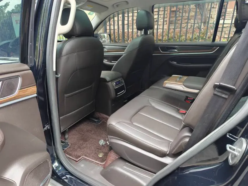 2019 Roewe RX8 2.0T 222HP L4 6AT,autocango,china used car exporter,china ev exporter,chinese used car exporter,chinese used ev exporter