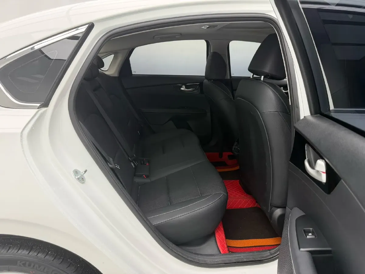 2021 Kia K3 1.5L 115HP L4 CVT,autocango,china used car exporter,china ev exporter,chinese used car exporter,chinese used ev exporter