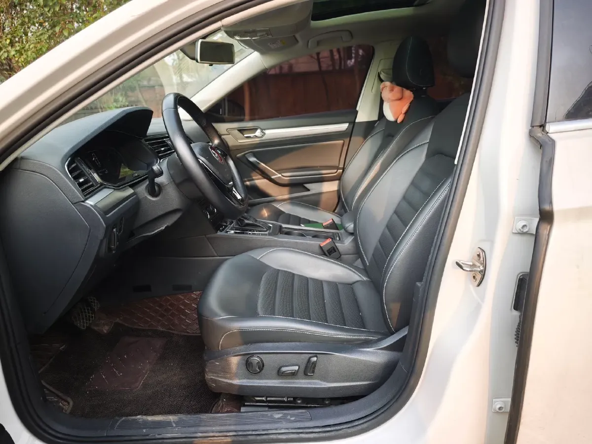 2018 Volkswagen Lamando 1.4T 150HP L4 7DCT,autocango,china used car exporter,china ev exporter,chinese used car exporter,chinese used ev exporter