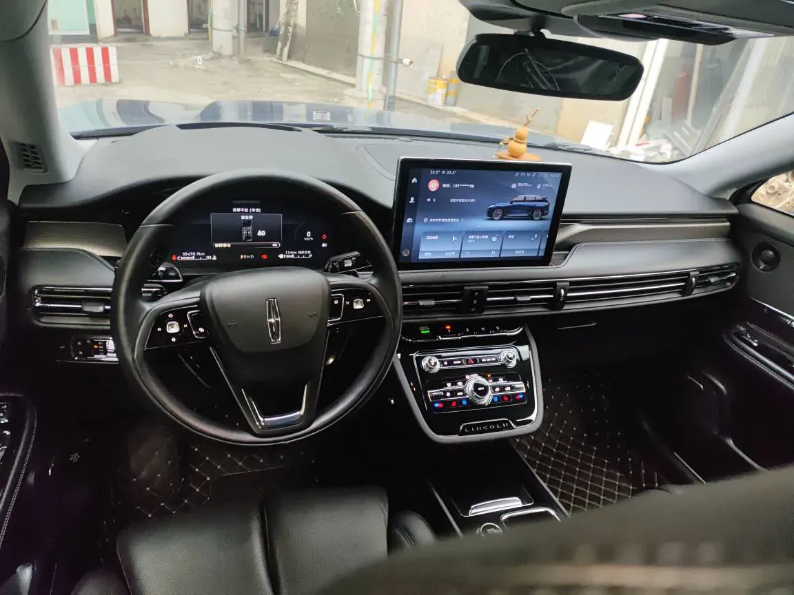 2022 Lincoln Corsair 2.0T 245HP L4 8AT,autocango,china used car exporter,china ev exporter,chinese used car exporter,chinese used ev exporter