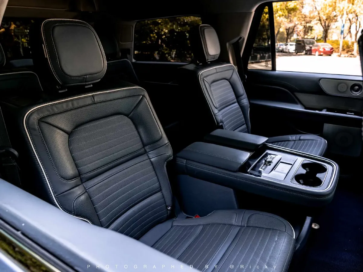 2020 Lincoln Navigator 3.5T 388HP V6 10AT,autocango,china used car exporter,china ev exporter,chinese used car exporter,chinese used ev exporter