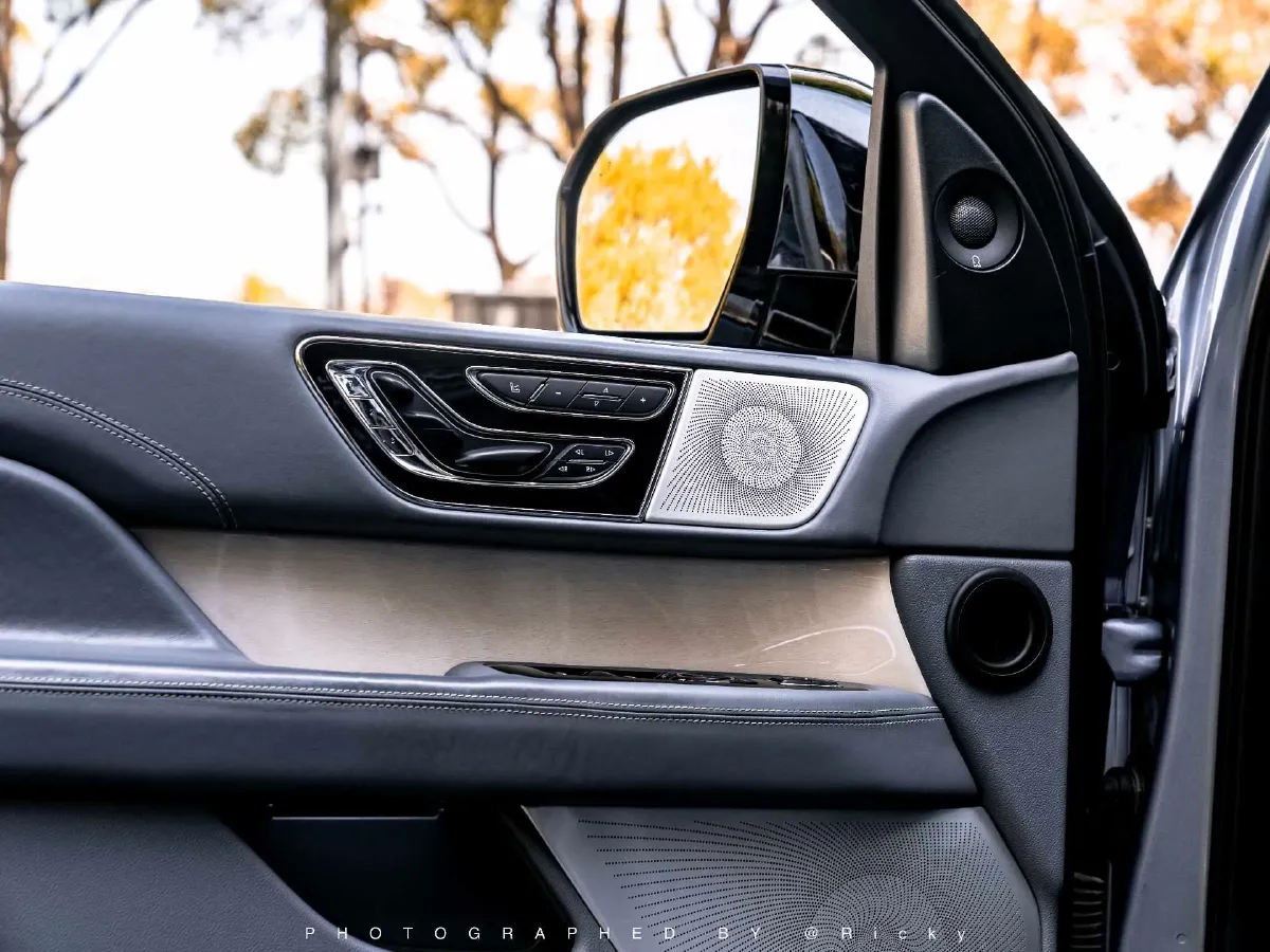 2020 Lincoln Navigator 3.5T 388HP V6 10AT,autocango,china used car exporter,china ev exporter,chinese used car exporter,chinese used ev exporter