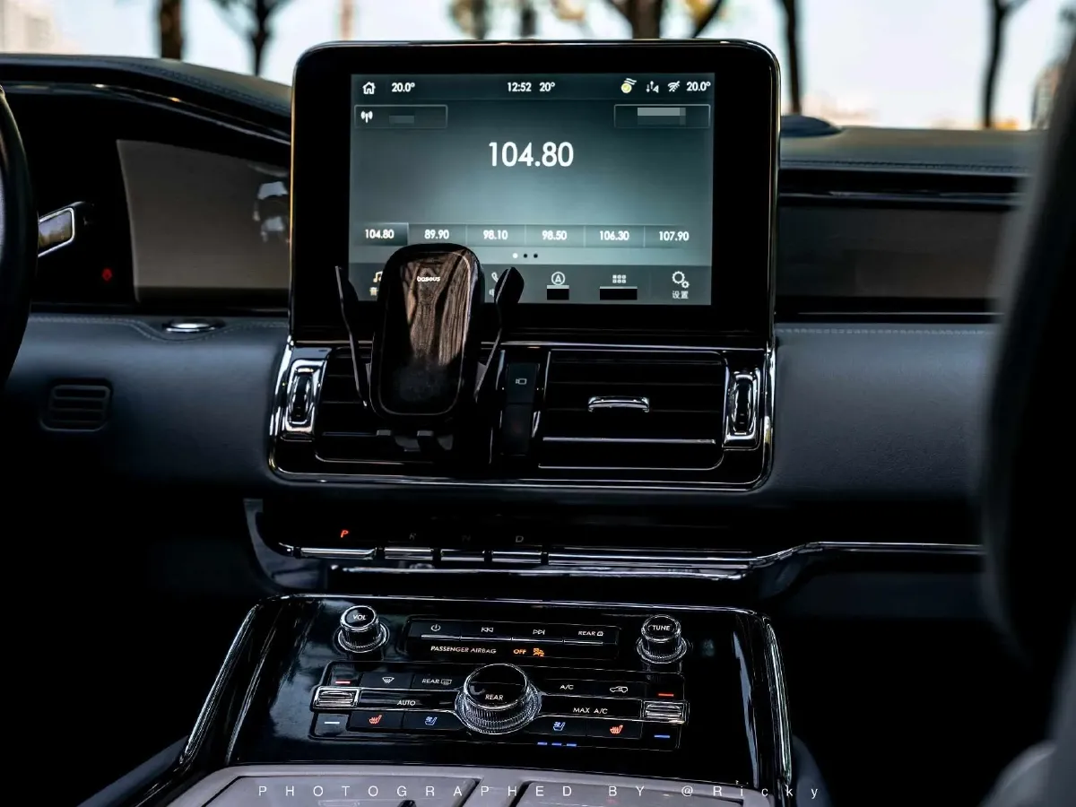 2020 Lincoln Navigator 3.5T 388HP V6 10AT,autocango,china used car exporter,china ev exporter,chinese used car exporter,chinese used ev exporter