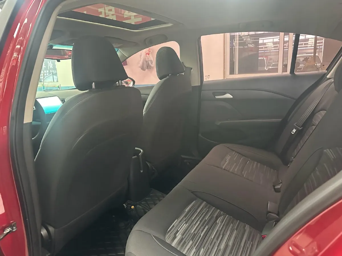 2016 Chevrolet Cavalier 1.5L 113HP L4 6AT,autocango,china used car exporter,china ev exporter,chinese used car exporter,chinese used ev exporter