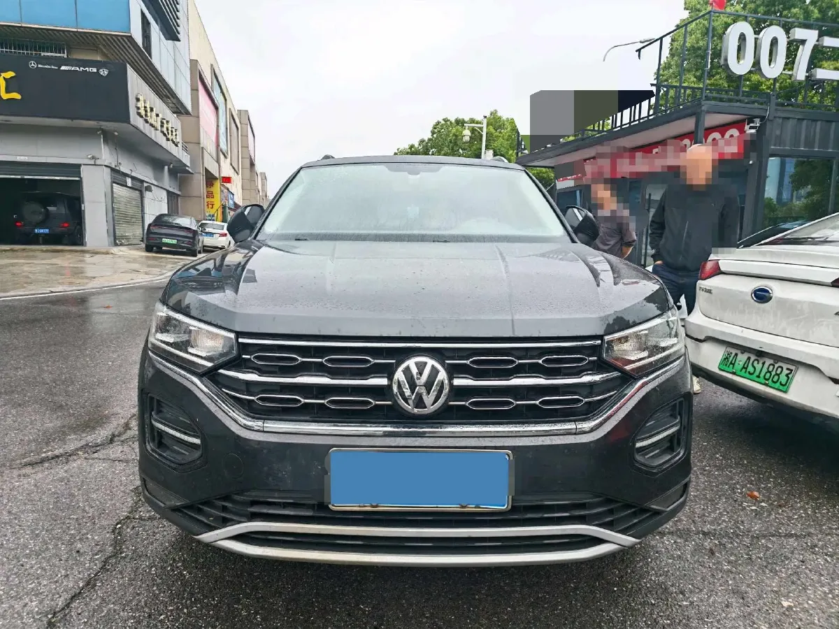 2019 Jeep Cherokee 2.0T 234HP L4 9AT,autocango,china used car exporter,china ev exporter,chinese used car exporter,chinese used ev exporter