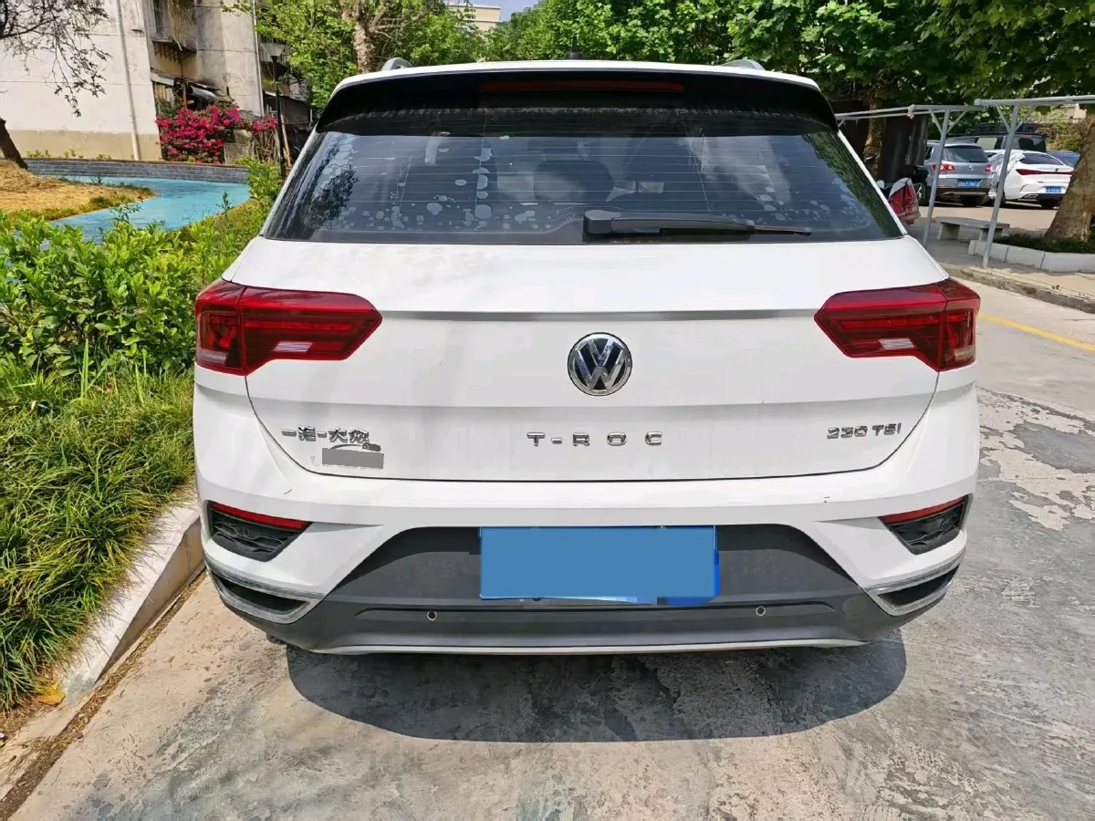 2020 Volkswagen T-Roc 1.4T 131HP L4 7DCT,autocango,china used car exporter,china ev exporter,chinese used car exporter,chinese used ev exporter