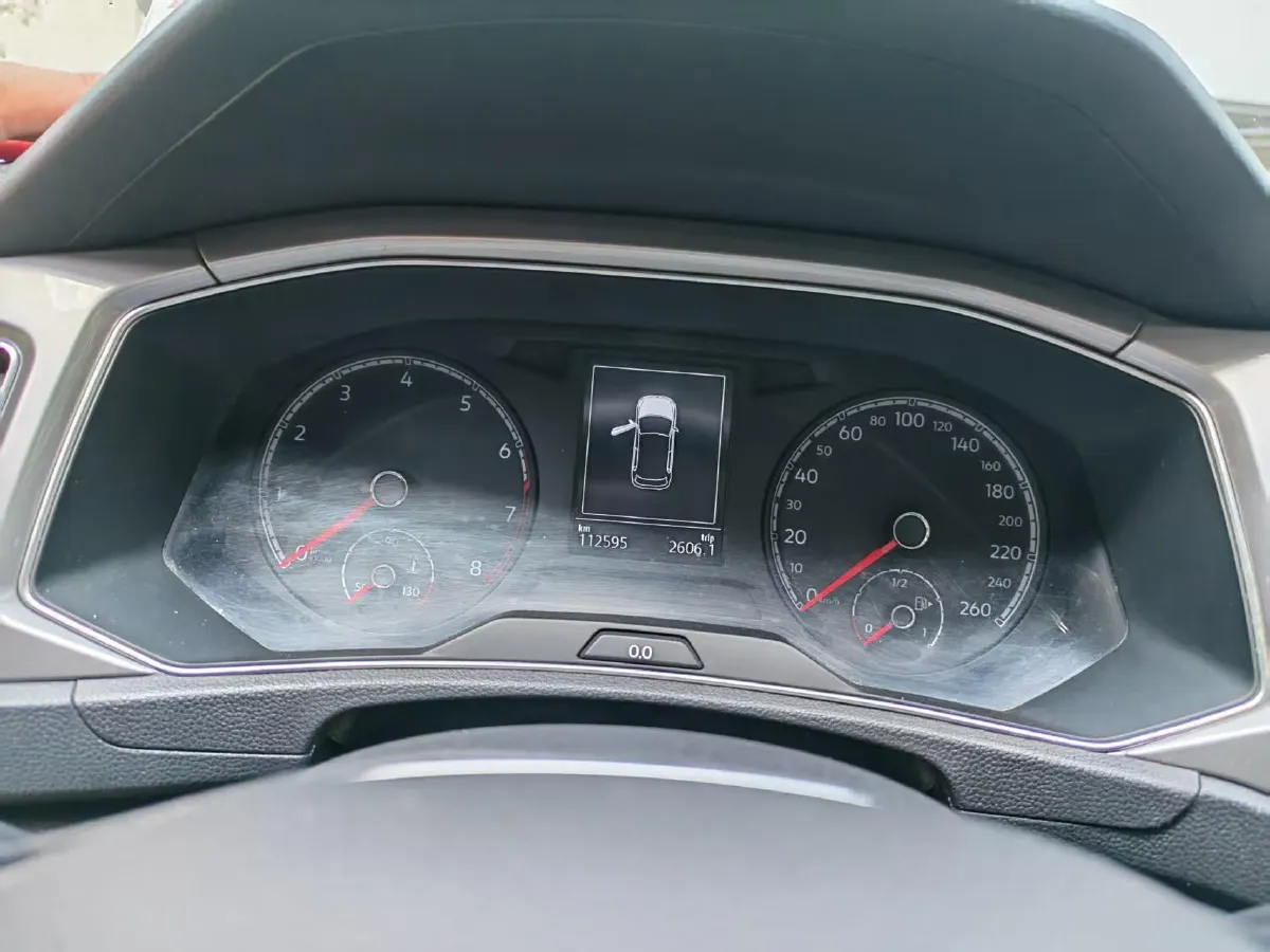 2020 Volkswagen T-Roc 1.4T 131HP L4 7DCT,autocango,china used car exporter,china ev exporter,chinese used car exporter,chinese used ev exporter