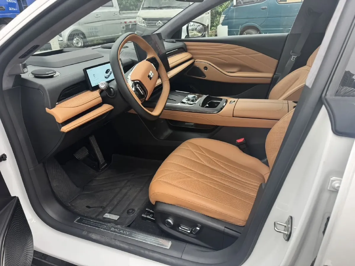 2025 Geely Galaxy Starshine 8 1.5T 163HP L4 3DHT PHEV 27.69KWH,autocango,china used car exporter,china ev exporter,chinese used car exporter,chinese used ev exporter