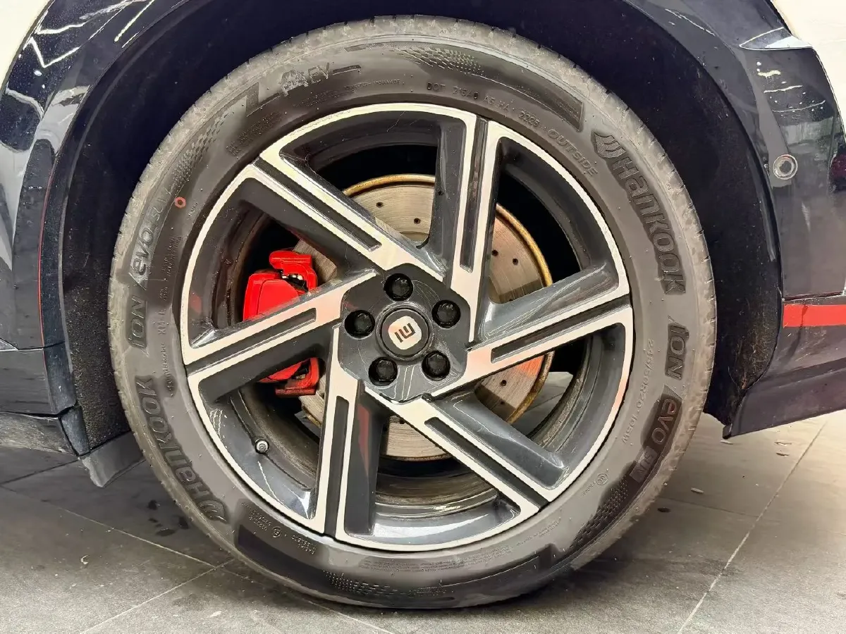 2025 MI YU7 BEV 101.7KWH,autocango,china used car exporter,china ev exporter,chinese used car exporter,chinese used ev exporter