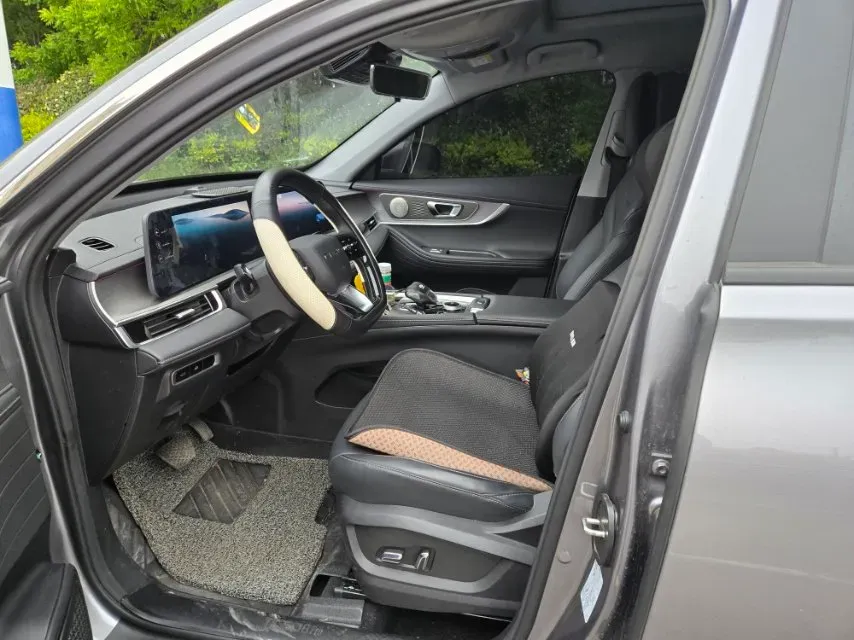 2025 Chery Tiggo 8 PRO 1.6T 197HP L4 7DCT,autocango,china used car exporter,china ev exporter,chinese used car exporter,chinese used ev exporter