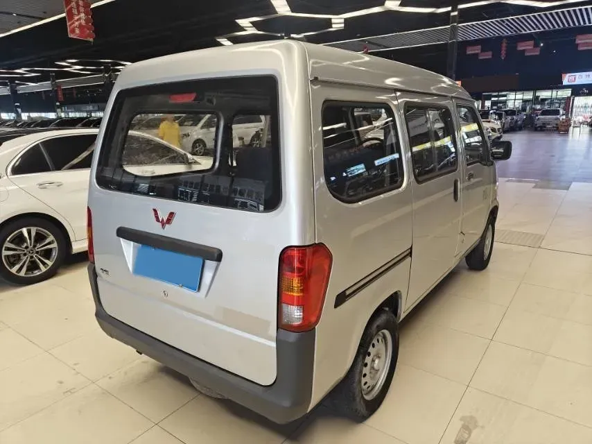 2019 WuLing ZhiGuang 1.2L 82HP L4 5MT,autocango,china used car exporter,china ev exporter,chinese used car exporter,chinese used ev exporter