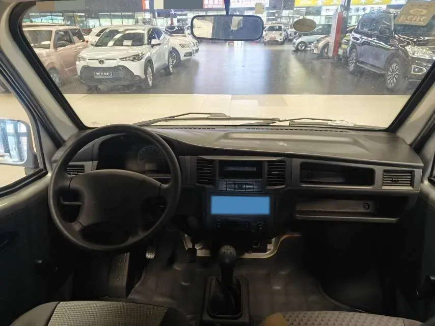 2019 WuLing ZhiGuang 1.2L 82HP L4 5MT,autocango,china used car exporter,china ev exporter,chinese used car exporter,chinese used ev exporter