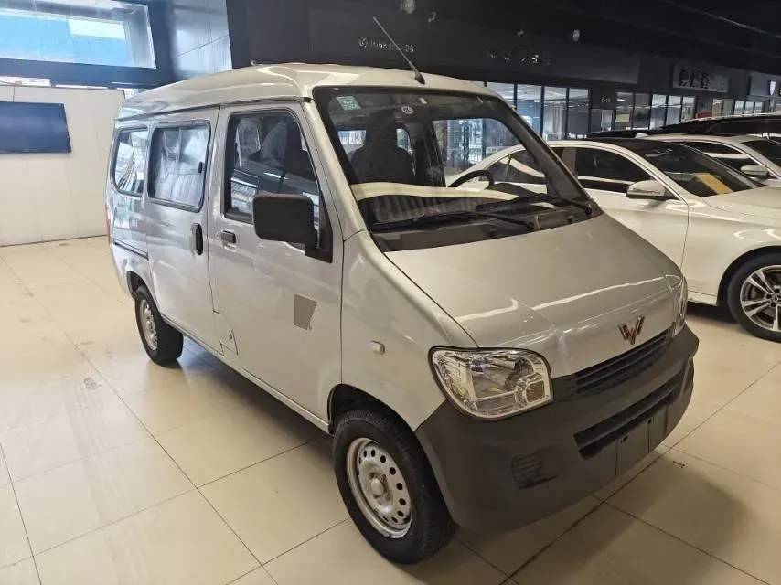 2019 WuLing ZhiGuang 1.2L 82HP L4 5MT,autocango,china used car exporter,china ev exporter,chinese used car exporter,chinese used ev exporter