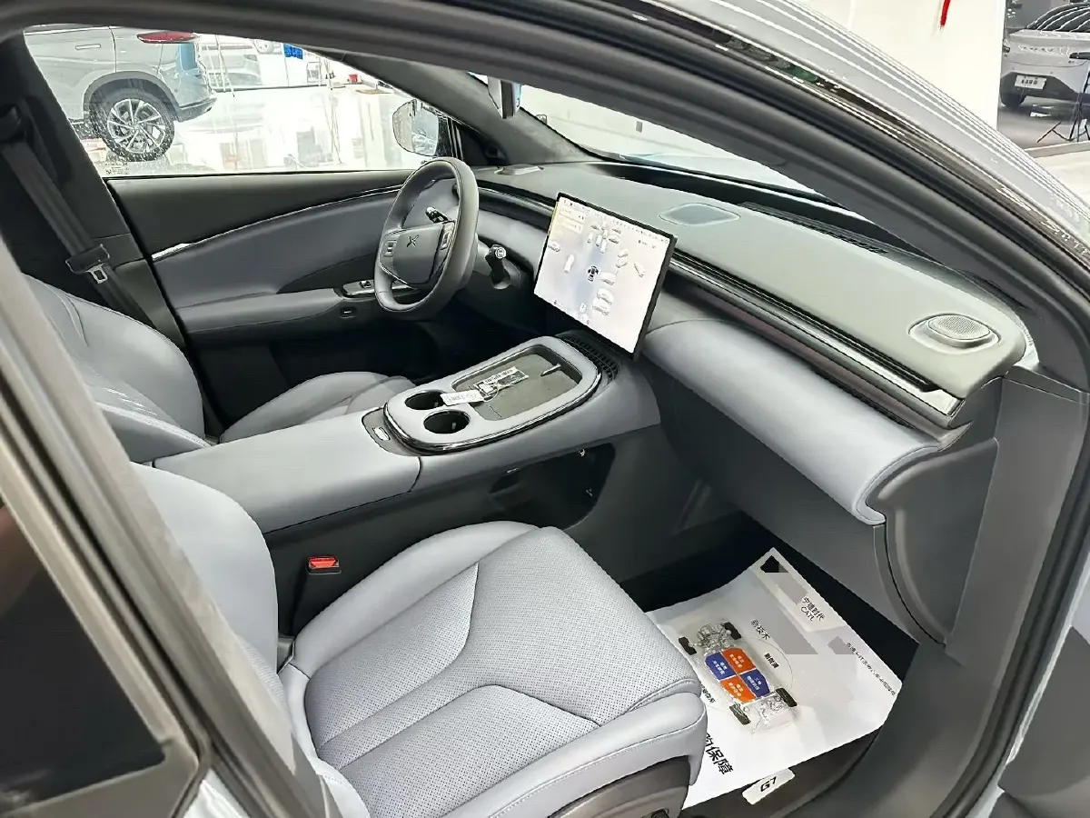 2026 Xpeng G7 REEV 150HP REEV,autocango,china used car exporter,china ev exporter,chinese used car exporter,chinese used ev exporter