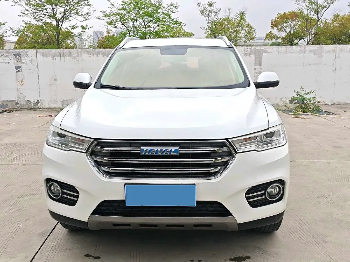 2017 Haval H6 2.0T 197HP L4 7DCT,autocango,china used car exporter,china ev exporter,chinese used car exporter,chinese used ev exporter