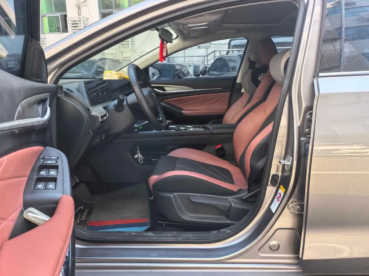 2023 ChangAn Eado 1.4T 160HP L4 7DCT,autocango,china used car exporter,china ev exporter,chinese used car exporter,chinese used ev exporter