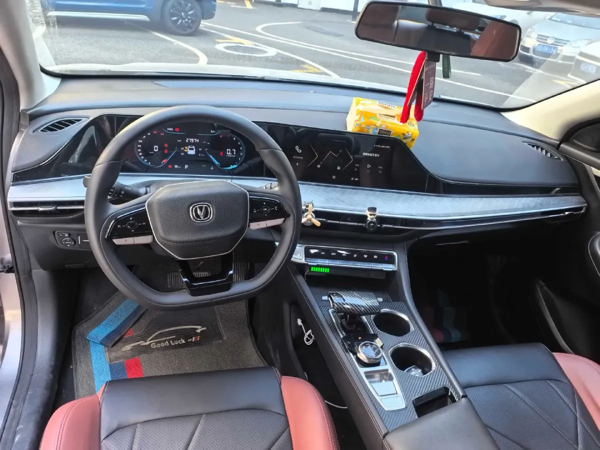 2023 ChangAn Eado 1.4T 160HP L4 7DCT,autocango,china used car exporter,china ev exporter,chinese used car exporter,chinese used ev exporter