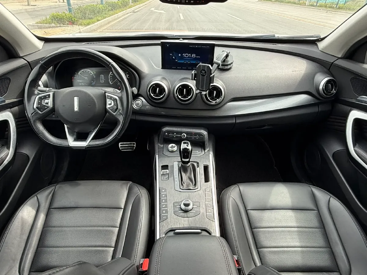 2018 WEY P8 2.0T 234HP L4 6DCT PHEV 12.96KWH,autocango,china used car exporter,china ev exporter,chinese used car exporter,chinese used ev exporter