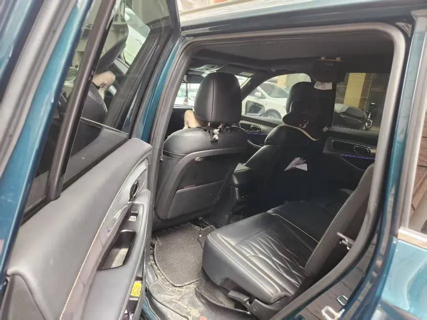 2022 GAC Trumpchi GS8 2.0T 190HP L4 E-CVT Hybrid,autocango,china used car exporter,china ev exporter,chinese used car exporter,chinese used ev exporter