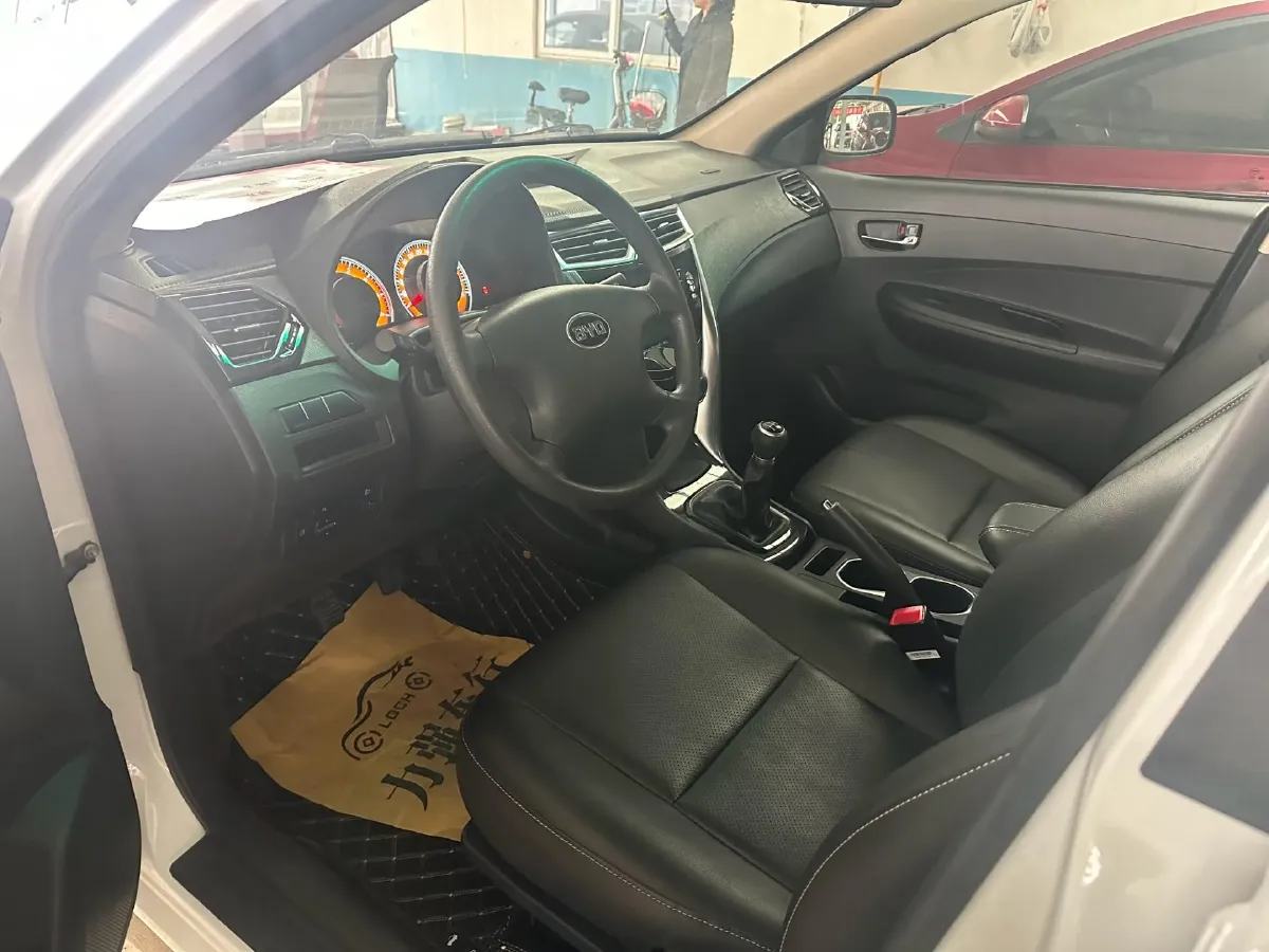 2018 BYD F3 1.5L 109HP L4 5MT,autocango,china used car exporter,china ev exporter,chinese used car exporter,chinese used ev exporter