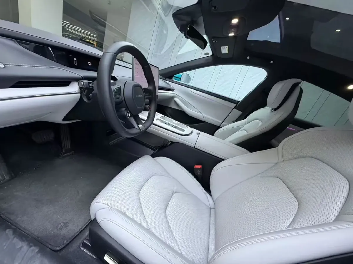 2024 MI SU7 BEV 73.6KWH,autocango,china used car exporter,china ev exporter,chinese used car exporter,chinese used ev exporter