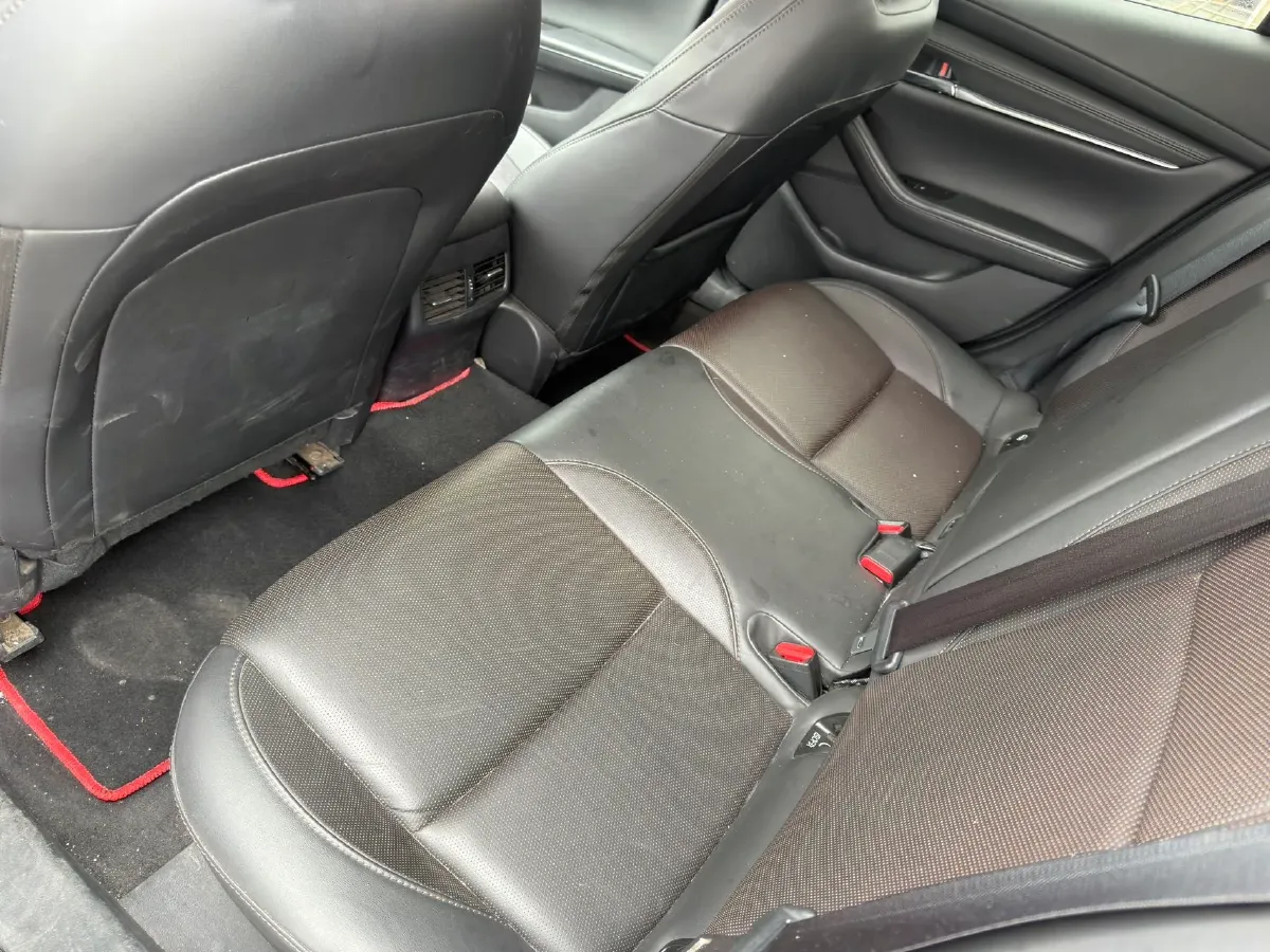 2021 Mazda 3 Axela 2.0L 158HP L4 6AT,autocango,china used car exporter,china ev exporter,chinese used car exporter,chinese used ev exporter