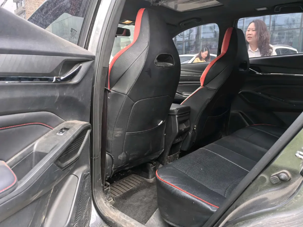 2024 ChangAn X5 PLUS 1.5T 188HP L4 7DCT,autocango,china used car exporter,china ev exporter,chinese used car exporter,chinese used ev exporter