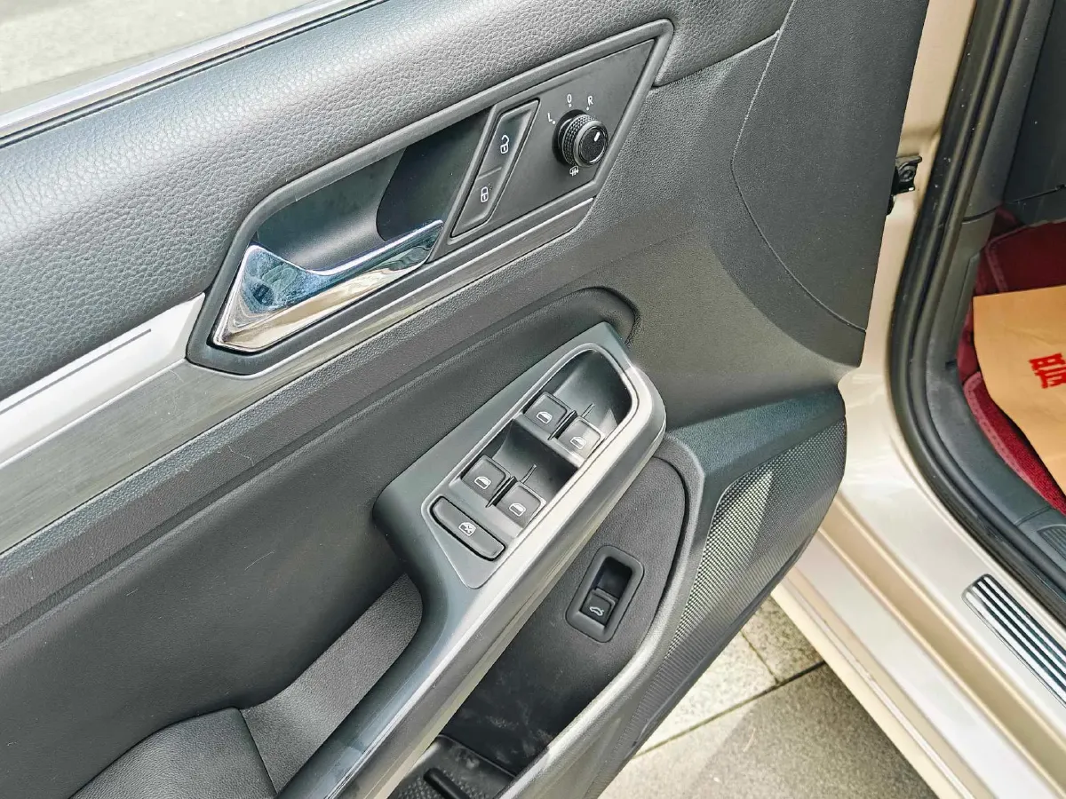 2018 Volkswagen Lamando 1.4T 150HP L4 7DCT,autocango,china used car exporter,china ev exporter,chinese used car exporter,chinese used ev exporter