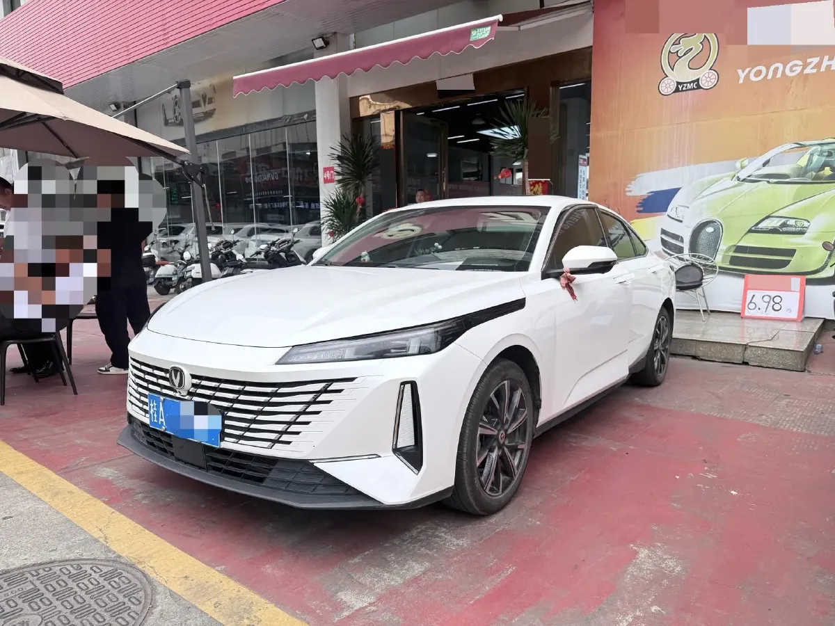 2024 ChangAn Eado 1.5T 170HP L4 7DCT,autocango,china used car exporter,china ev exporter,chinese used car exporter,chinese used ev exporter