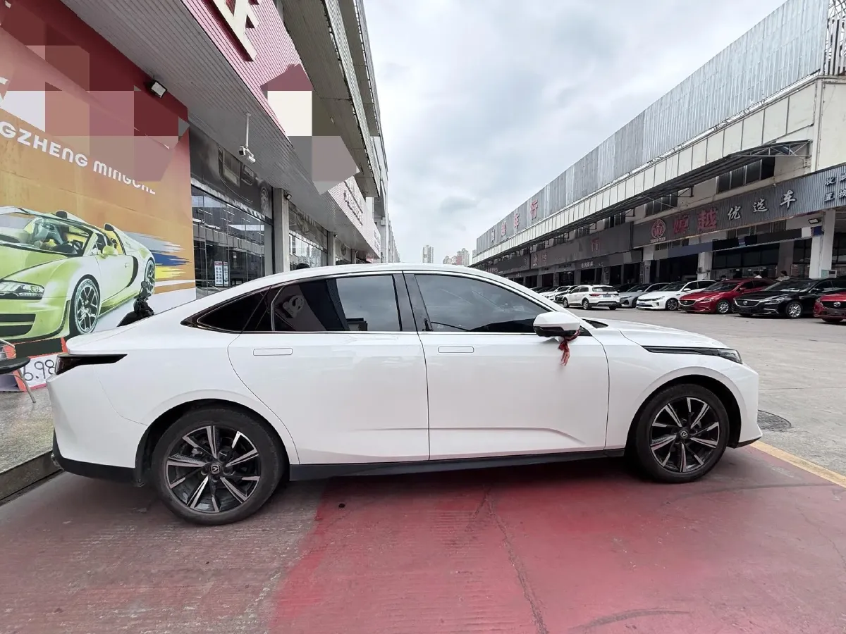 2024 ChangAn Eado 1.5T 170HP L4 7DCT,autocango,china used car exporter,china ev exporter,chinese used car exporter,chinese used ev exporter