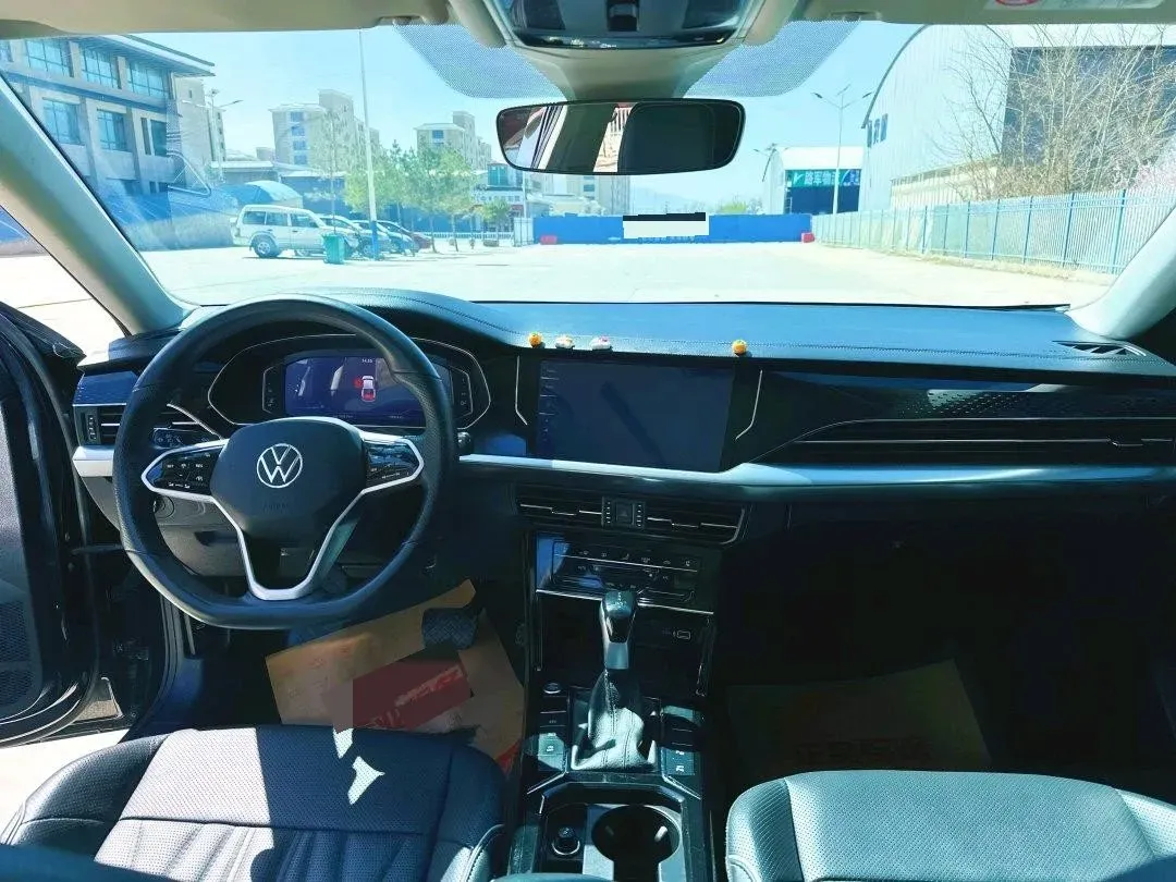 2023 Volkswagen Passat 2.0T 186HP L4 7DCT,autocango,china used car exporter,china ev exporter,chinese used car exporter,chinese used ev exporter