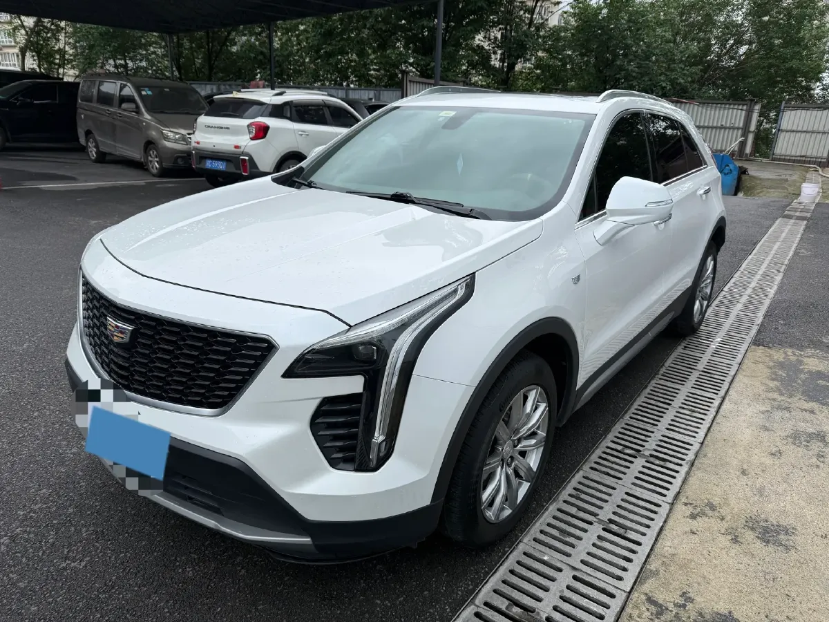 2020 Cadillac XT4 2.0T 241HP L4 9AT,autocango,china used car exporter,china ev exporter,chinese used car exporter,chinese used ev exporter