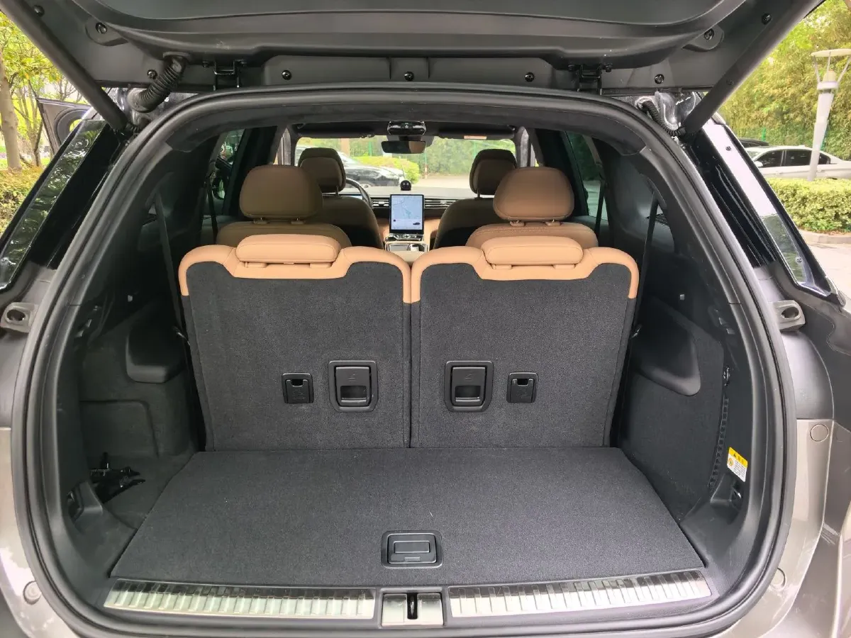 2020 NIO ES8 BEV 70KWH,autocango,china used car exporter,china ev exporter,chinese used car exporter,chinese used ev exporter