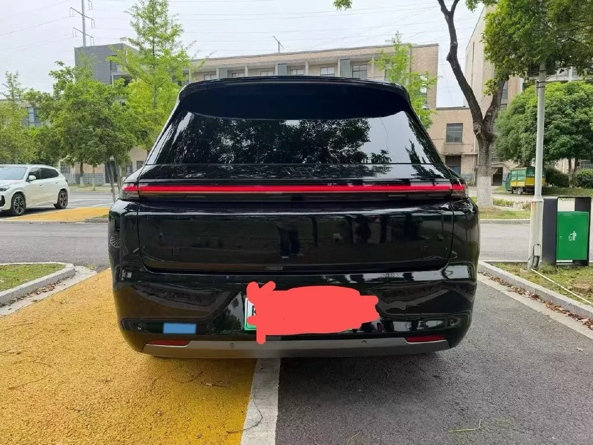 2024 Volvo S60 2.0T 197HP L4 7DCT,autocango,china used car exporter,china ev exporter,chinese used car exporter,chinese used ev exporter