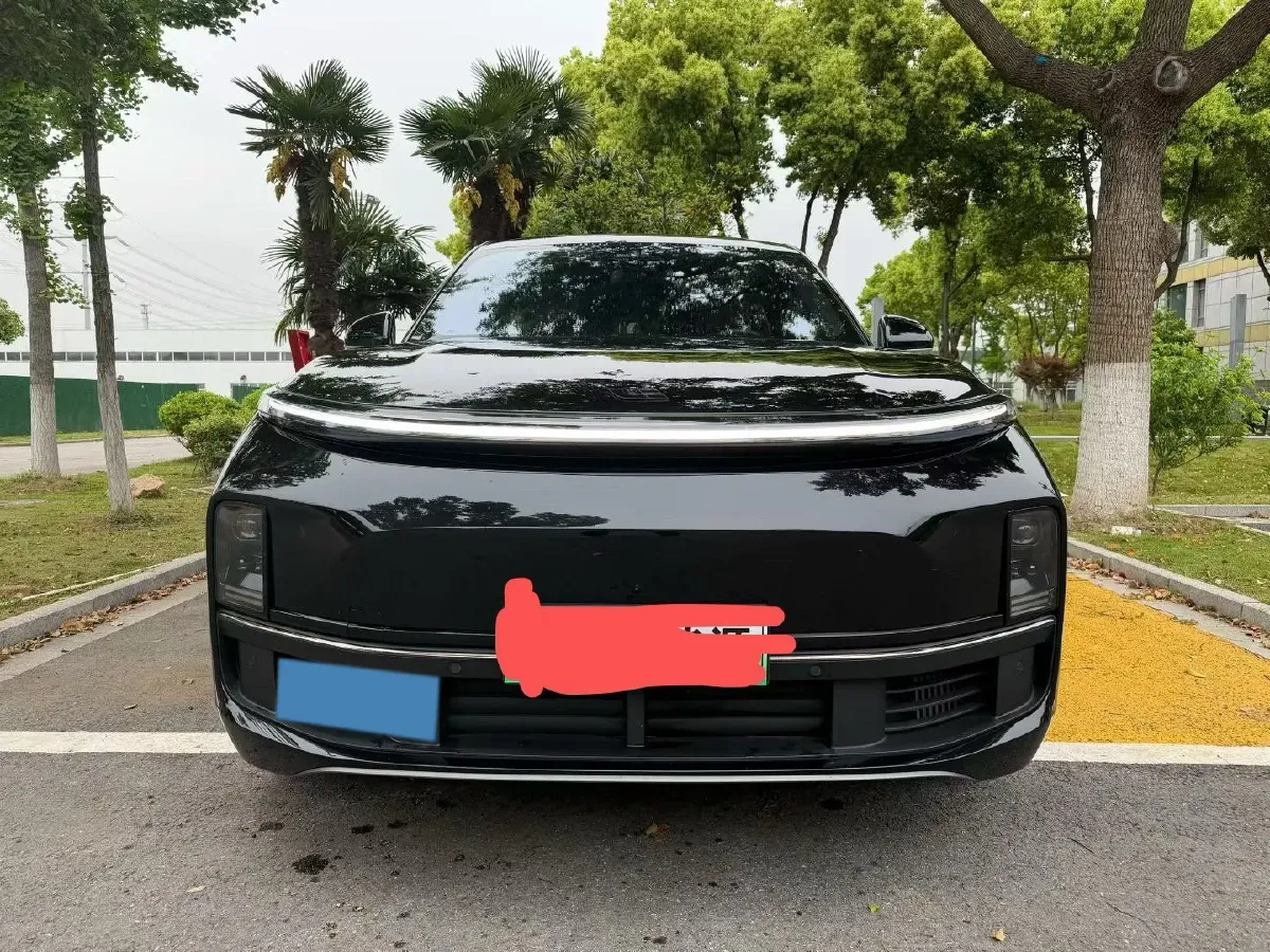 2024 Volvo S60 2.0T 197HP L4 7DCT,autocango,china used car exporter,china ev exporter,chinese used car exporter,chinese used ev exporter