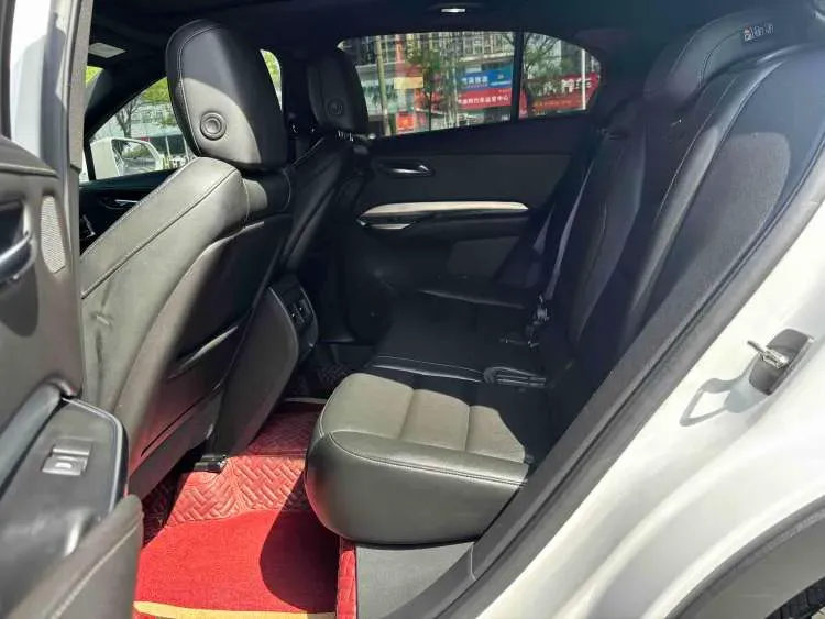 2021 Cadillac XT4 2.0T 237HP L4 9AT,autocango,china used car exporter,china ev exporter,chinese used car exporter,chinese used ev exporter