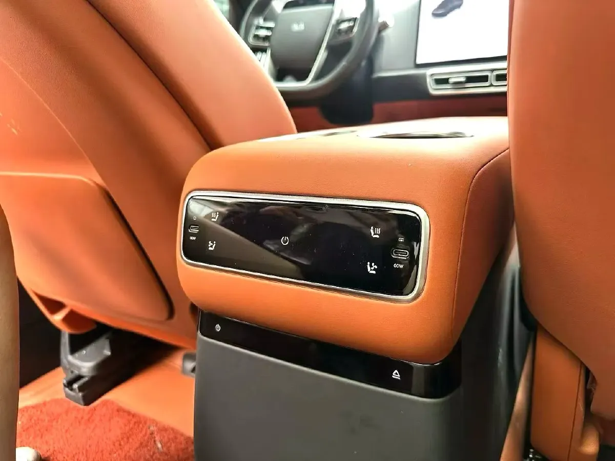 2024 Li L9 Range Extended 154HP REEV 52.3KWH,autocango,china used car exporter,china ev exporter,chinese used car exporter,chinese used ev exporter