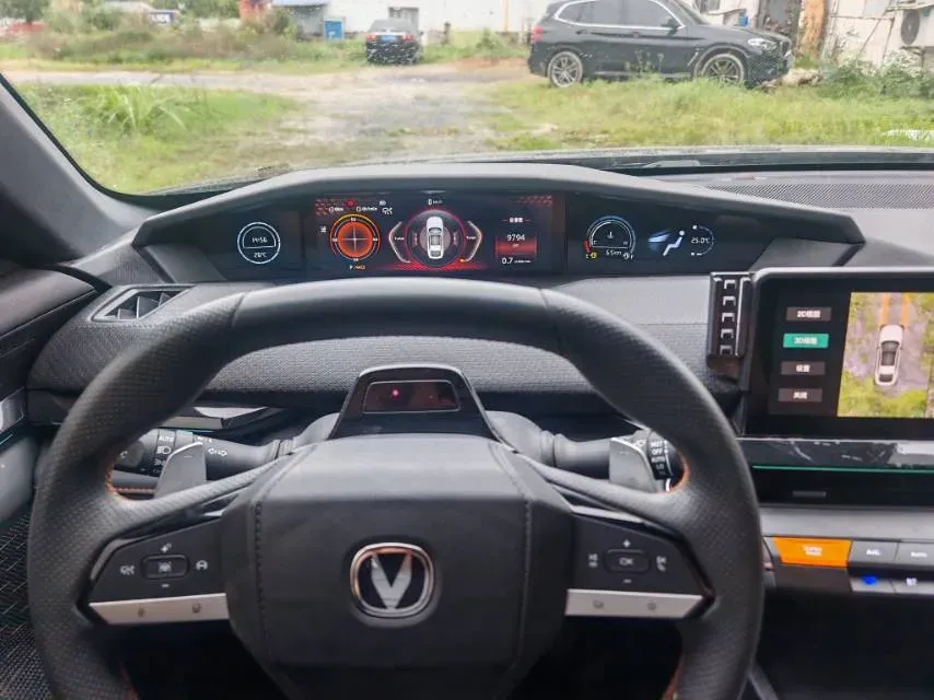 2024 ChangAn UNI-V 1.5T 188HP L4 7DCT,autocango,china used car exporter,china ev exporter,chinese used car exporter,chinese used ev exporter