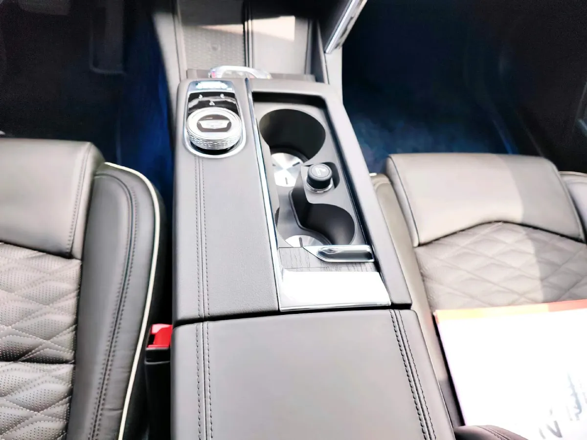 2023 Cadillac CT6 2.0T 237HP L4 10AT,autocango,china used car exporter,china ev exporter,chinese used car exporter,chinese used ev exporter