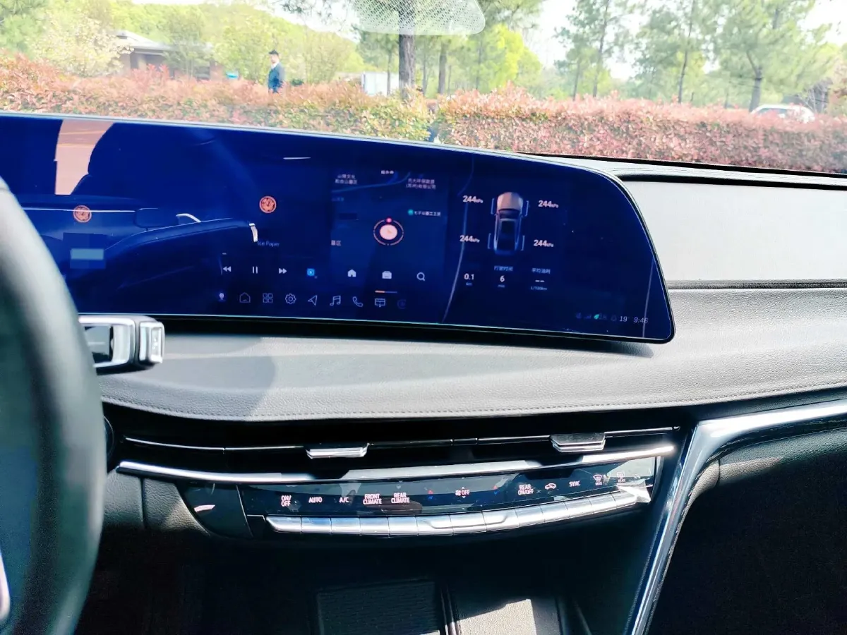 2023 Cadillac CT6 2.0T 237HP L4 10AT,autocango,china used car exporter,china ev exporter,chinese used car exporter,chinese used ev exporter