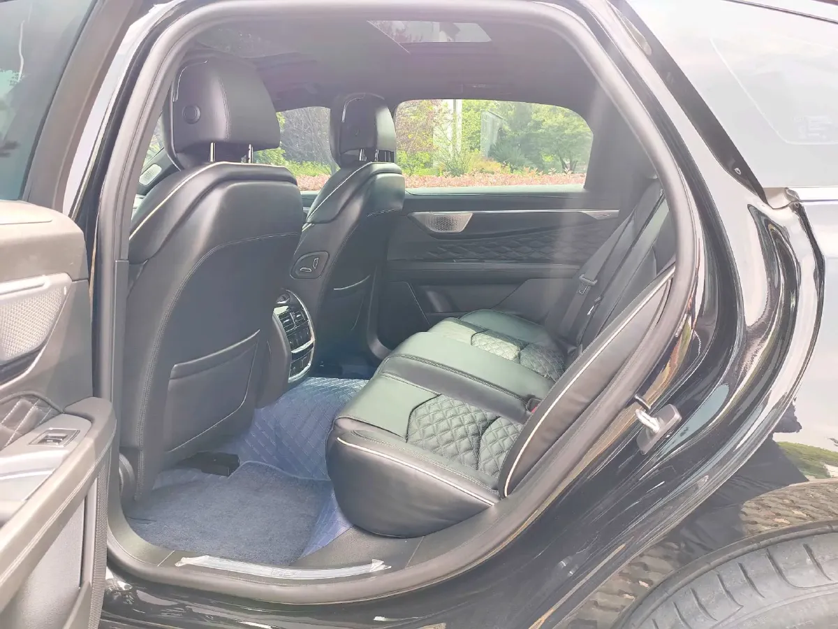 2023 Cadillac CT6 2.0T 237HP L4 10AT,autocango,china used car exporter,china ev exporter,chinese used car exporter,chinese used ev exporter